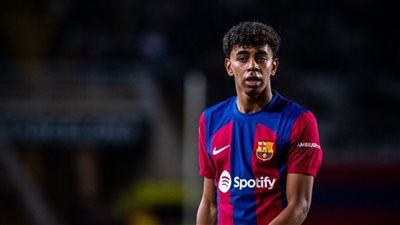 موقف برشلونة من بيع لامين يامال إلى باريس سان جيرمان
