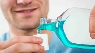 ما حكم استخدام غسول الفم للصائم؟ الإفتاء تجيب