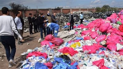 بعد صدور الحكم.. تفاصيل سقوط أكبر شبكة لتدوير النفايات الخطرة بالشرقية (صور)
