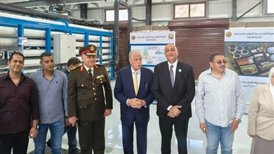 باسل رحمي يبحث مع محافظ جنوب سيناء التوسع في تمويل المشروعات الصغيرة 