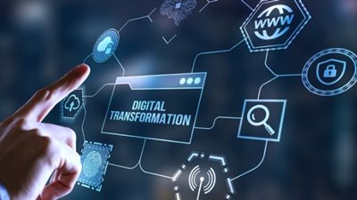 خبير قانوني: التحول الرقمي مطبق في الخارج بـ أبليكيشن 