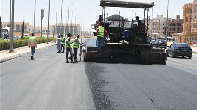 معدلات تنفيذ عدد من المشروعات الخدمية والمرافق بالسادات