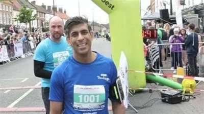 بعيدا عن رمضان، رئيس وزراء بريطانيا يصوم 36 ساعة كل أسبوع