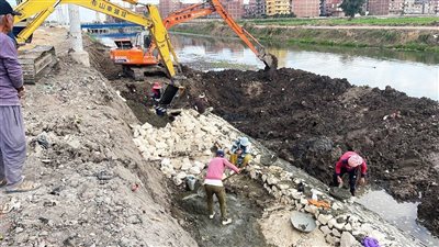 محافظ الغربية يتابع استمرار أعمال تطوير كورنيش المحلة 