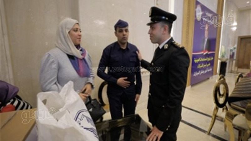 الداخلية تحتفى بنزلاء
