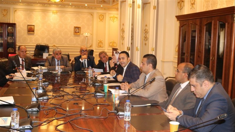 اجتماع لجنة القوى