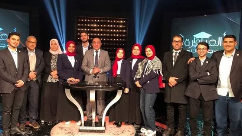رئيس جامعة طنطا يهنئ