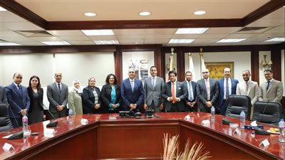 جهاز تنمية المشروعات يوقع عقدي تمويل بـ 200 مليون جنيه