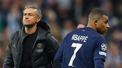 قرار غريب من إنريكي قبل مباراة باريس سان جيرمان وريمس 