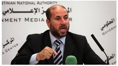 مستشار عباس: على حماس تسليم إدارة غزة للسلطة الفلسطينية