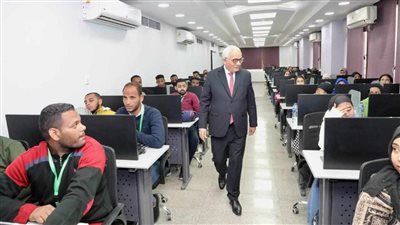 رسالة هامة من وزير التربية والتعليم للمتقدمين لمسابقة 11 ألف وظيفة معلم مساعد 