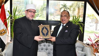 وزير الأوقاف يشيد بدور هيئة قضايا الدولة في الدفاع عن مال الوقف