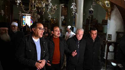 رئيس الوزراء يزور منطقة وادي الدير المقدسة (صور)