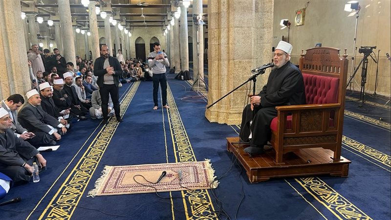 محمد الضويني, فيتو