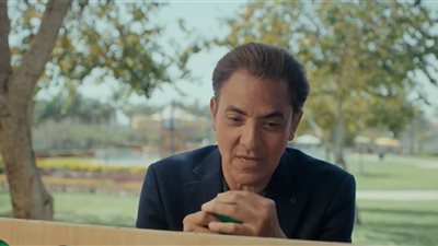 فتحي عبد الوهاب يظهر في إعلان جديد لإحدى شركات تأمينات الحياة (صور)