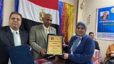 تكريم موظفى مديرية العمل بالمنوفية 