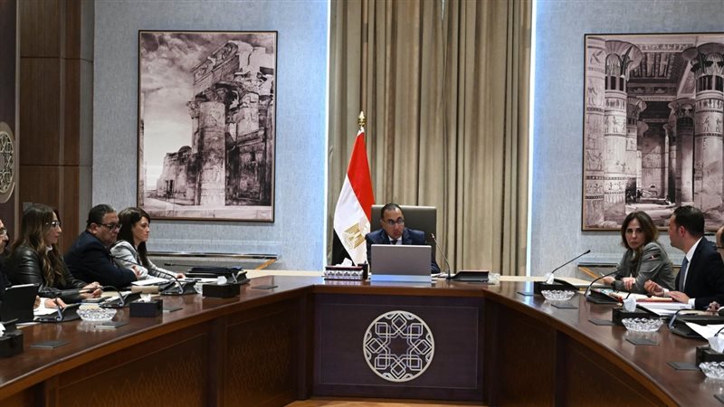اجتماع رئيس الوزراء،