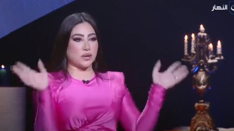 الفنانة بوسي، فيتو