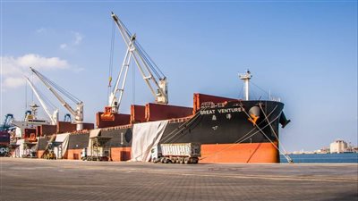 الإفراجات الجمركية تهدد ماراثون الغلاء.. «فيتو» تكشف بالأرقام موقف البضائع المتراكمة فى الموانئ.. مستند جديد يؤكد تجاوز حجم السلع الاستراتيجية 6 مليارات دولار