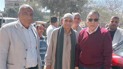 محافظ الشرقية يتفقد أعمال الرصف والتطوير بفاقوس 