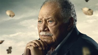 يحيى الفخراني يدخل السجن وحفيده يعمل بالديب ويب بثاني حلقات عتبات البهجة (فيديو)