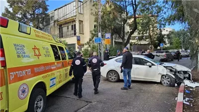 إصابة 10 أشخاص بينهم حالات حرجة بحادث إطلاق نار في تل أبيب