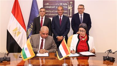 وزير الاتصالات يشهد توقيع مذكرة تفاهم مع المعهد الوطني للإلكترونيات الهندي