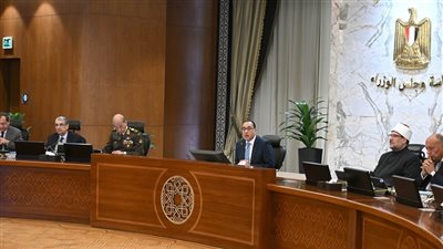 خلال اجتماع مجلس الوزراء اليوم برئاسته.. مدبولي: عودة تحويلات المصريين بالخارج تدريجيًا.. الإفراج عن بضائع بقيمة 3 مليارات دولار.. ونواصل استكمال مسار الإصلاح الاقتصادي
