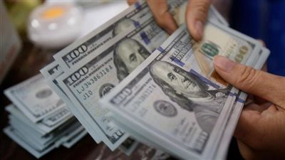 خبير اقتصادي يوضح مفهوم سعر الفائدة وعلاقتها بالتضخم وسعر الصرف (فيديو)