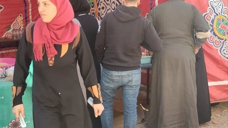 توزيع السكر علي المواطنيين