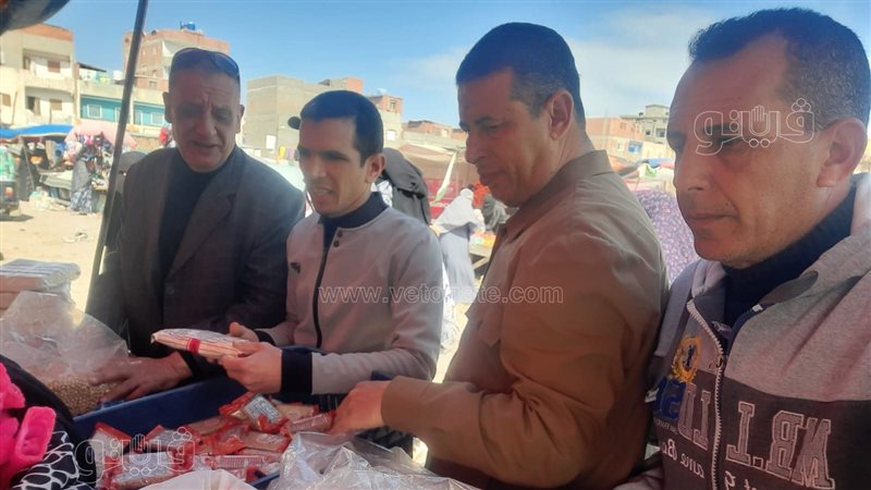 حملات تموينية،فيتو