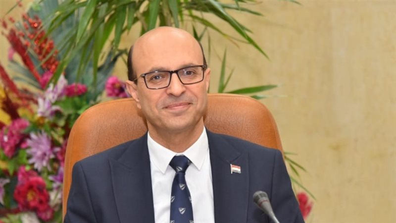رئيس جامعة أسيوط،