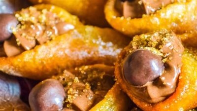 طريقة عمل القطايف العصافير بالشيكولاتة، لذيذة وسهلة التحضير 