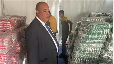 رئيس غرفة القاهرة يتفقد شادر معرض أهلًا رمضان باب الشعرية لمتابعة توافر السلع الأساسية