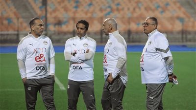 شبانة: حسام حسن يسمح للاعبي الأهلي بالسفر إلى تنزانيا بعد مباراة نيوزيلندا (فيديو)