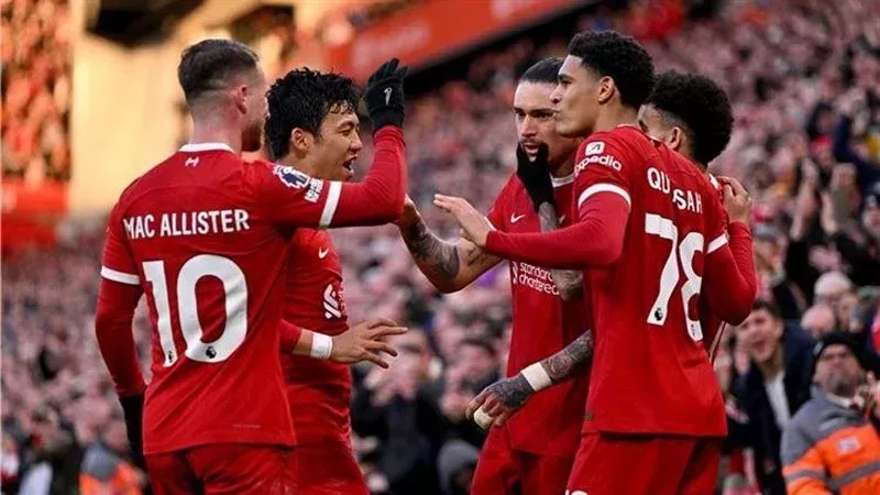 ليفربول، فيتو