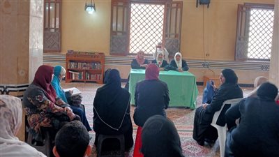  انعقاد ملتقى الفكر للواعظات بالسيدة نفيسة عن آداب المساجد 