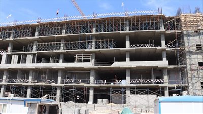 استمرار أعمال إنشاء مستشفي شبين القناطر المركزي ضمن مبادرة 