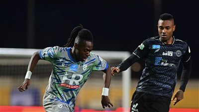 الشباب يفوز على الحزم بثلاثية في الدوري السعودي