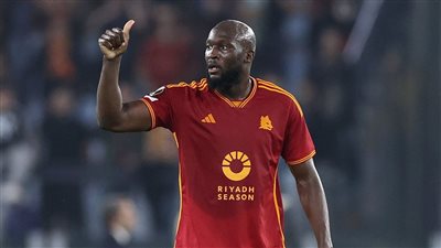 لوكاكو يقترب من قيادة هجوم نابولي رسميا