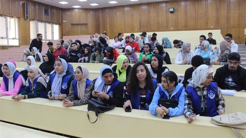 جامعة عين شمس، فيتو