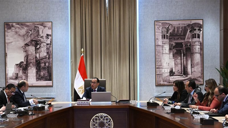 اجتماع رئيس الوزراء؛