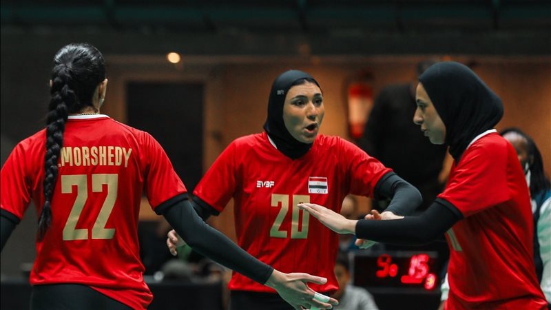 منتخب السيدات للكرة