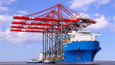 تصوير جوي لأعمال تنفيذ مشروع إنشاء منطقة لوجستية بالإسكندرية (فيديو) 