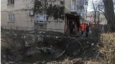 السلطات الأوكرانية تبدأ عملية إجلاء جماعية في منطقة بشمال البلاد