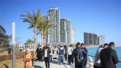 العلمين الجديدة تستقبل وفدًا من كلية التخطيط العمراني بجامعة القاهرة 