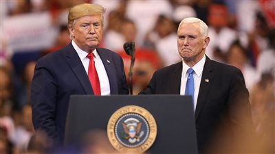 مفاجأة، مايك بنس يرفض دعم ترامب لرئاسة الولايات المتحدة