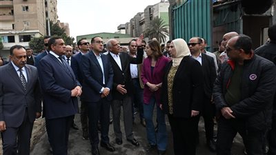 توجيهات عاجلة من مجلس الوزراء لتعويض المتضررين بحادث حريق استديو الأهرام.. مدبولي: نتحمل تكلفة إعادة الوضع كما كان قبل الحادث.. صرف فوري لمبلغ 15 ألف جنيه كدفعة إيجارية بديلة مؤقتة 