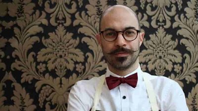 طاه شهير يغلق مطعمه بشكل مفاجئ، ما القصة؟