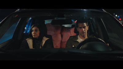 سر إلهي الحلقة 6، روجينا تهرب من مطاردة مي سليم بمساعدة أحمد مجدي